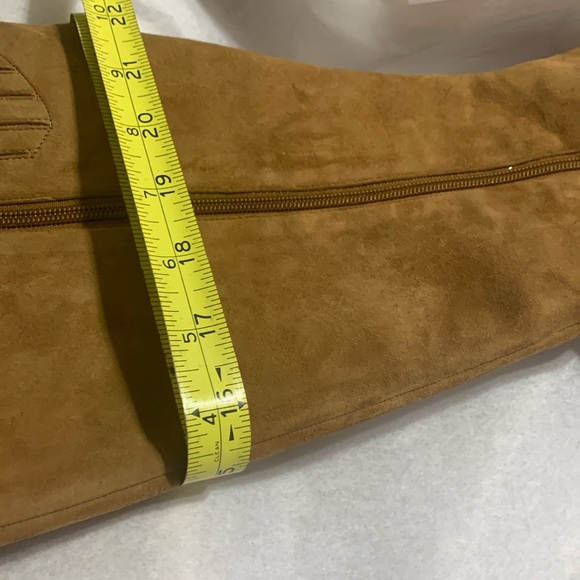 Leslie Fay Suede Boots - Picture 16 of 16